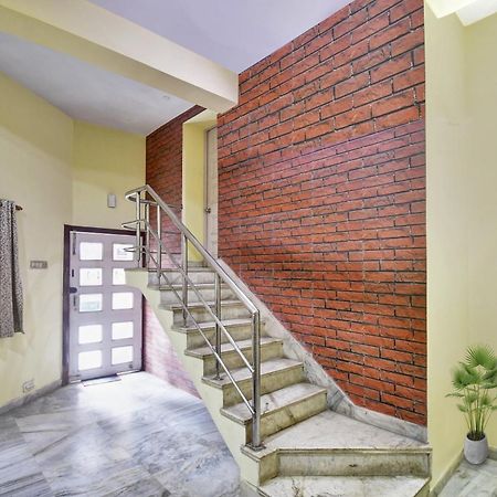 Hotel O R A Homestay Near Acropolis Mall Calcutta Exterior foto