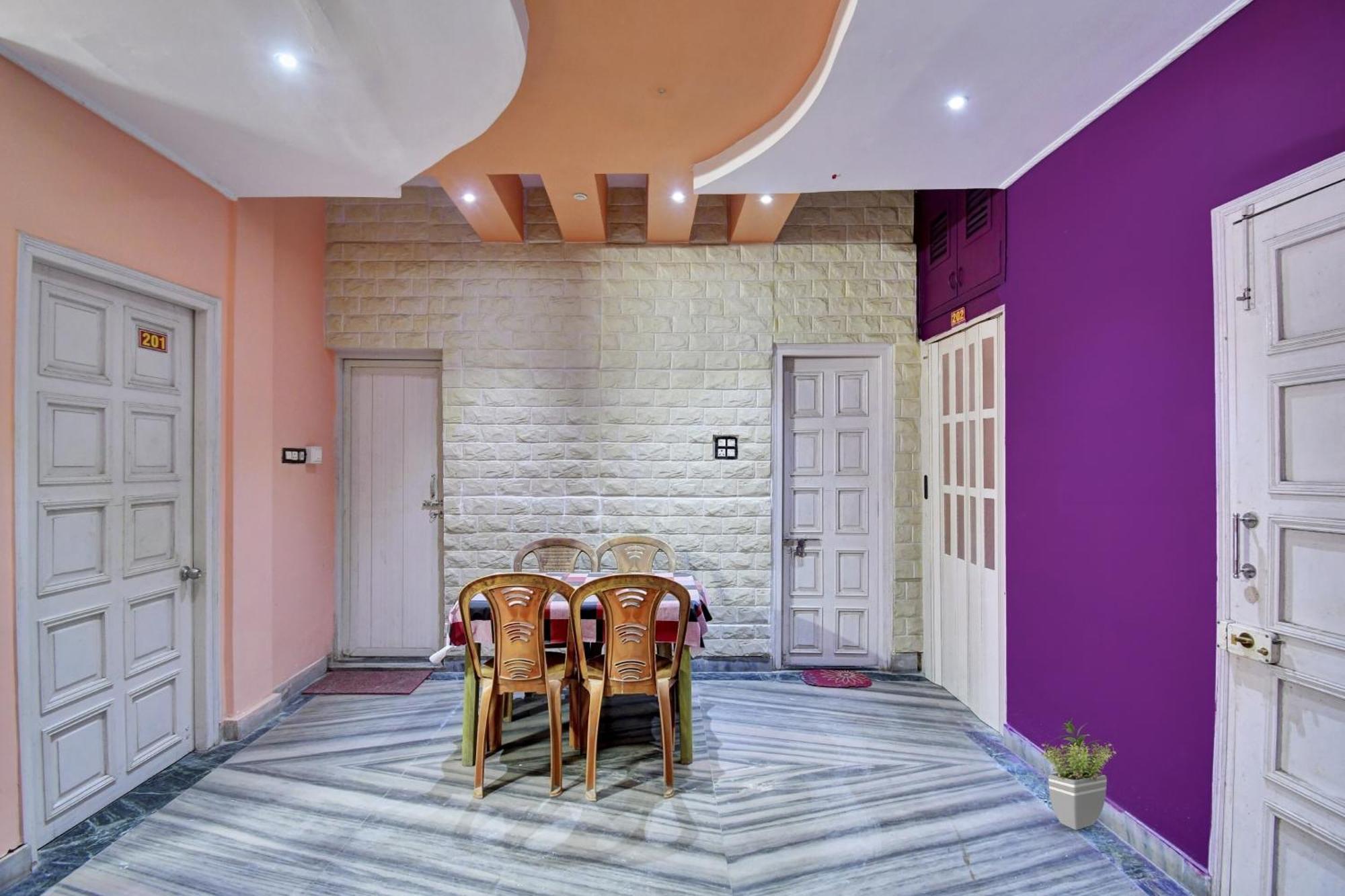 Hotel O R A Homestay Near Acropolis Mall Calcutta Exterior foto