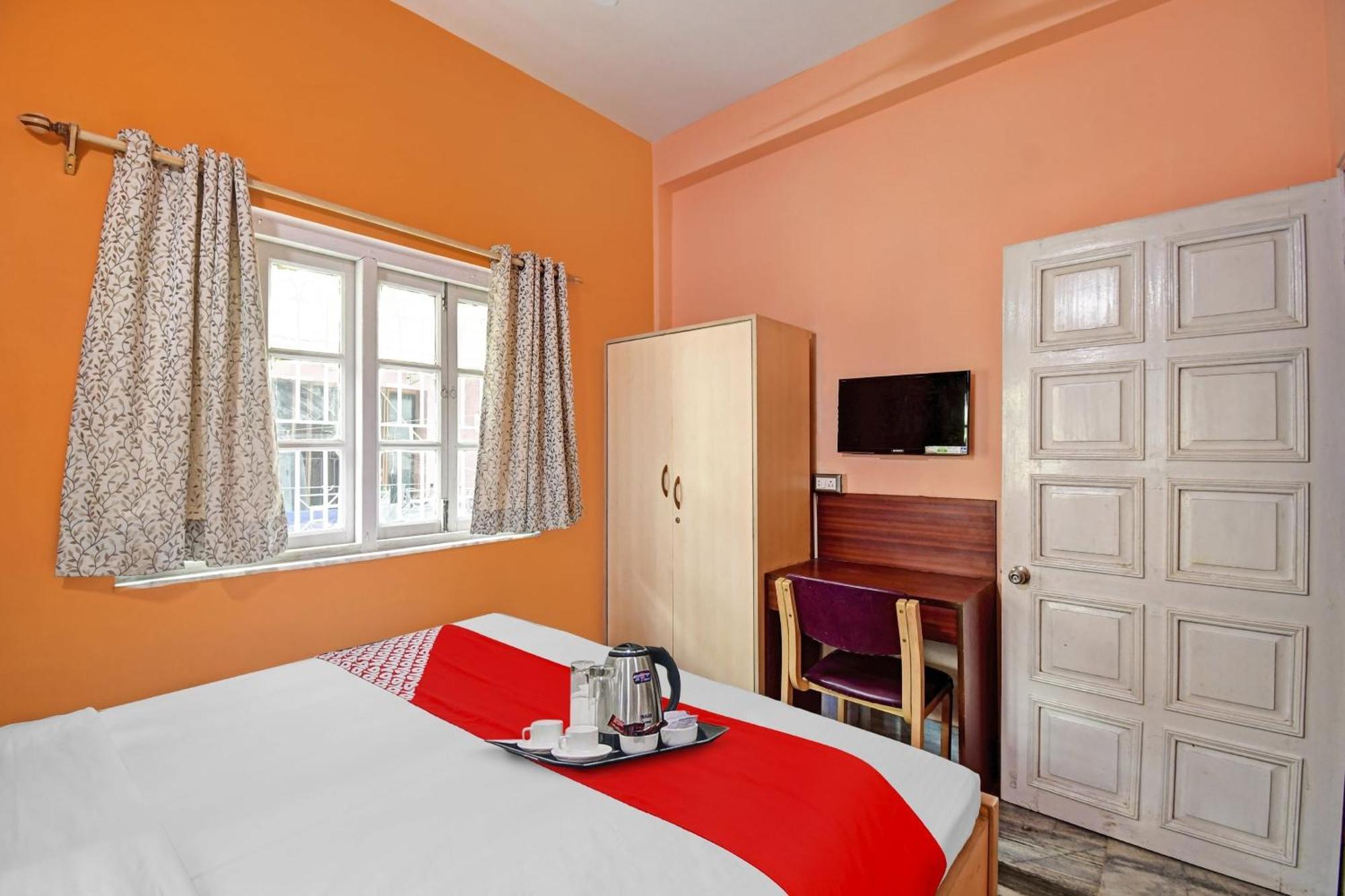 Hotel O R A Homestay Near Acropolis Mall Calcutta Exterior foto